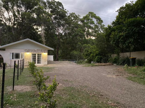 Rural Granny Flat - Pet Friendly - Accommodation Broome 2