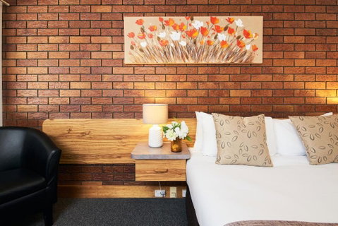 Ruthven Street Motor Inn - Accommodation Broome 1
