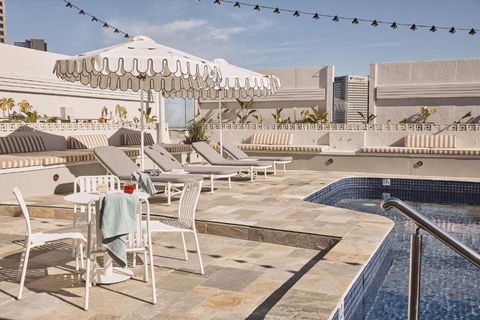 Rydges Melbourne - Accommodation Broome 1