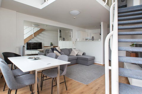 S203S - The Loft By Darling Harbour - Accommodation Broome 1