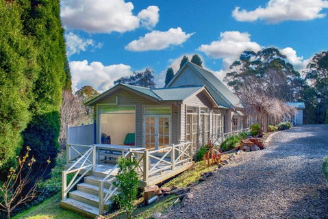 Sage Manor Bowral - Accommodation Broome 0
