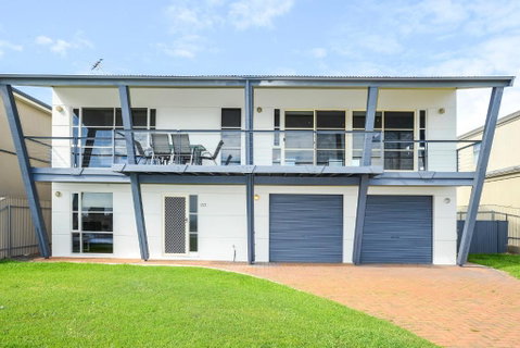Salt - Aldinga Beach - C21 SouthCoast Holidays - Accommodation Broome 0