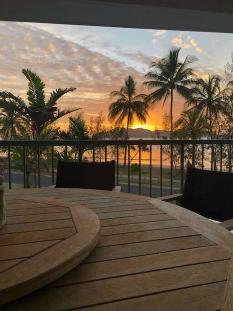 Salt On South - Beachfront Bliss - Accommodation Broome 2