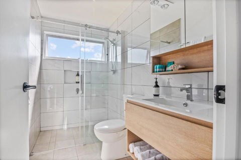 SALTAIR Beach House Right In Town - Accommodation Broome 3