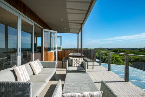 Saltaire - Accommodation Broome 1