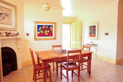 SaltBush Cottage - Accommodation Broome 3