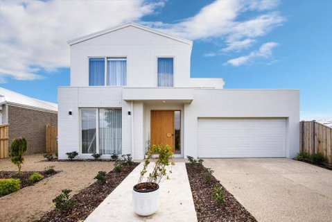 Saltwater Lux, 4 Bdrm, 3 Bath, Golf, Weddings, Beaches, Adventure Park - Accommodation Broome 2