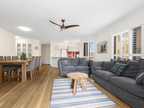 Salty Kisses On Marine Parade - Accommodation Broome 3