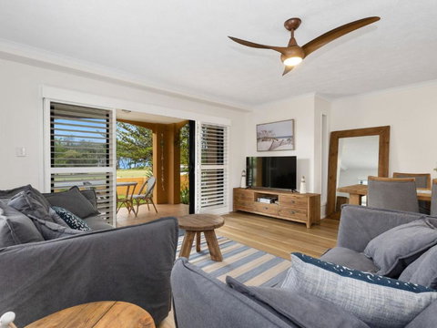 Salty Kisses On Marine Parade - Accommodation Broome 2