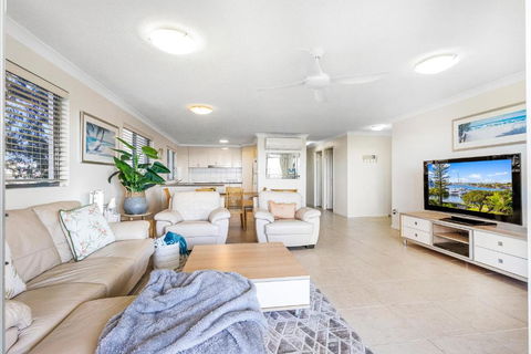 Salty Kisses @ Riverdance - 3 Bedroom Apartment - Accommodation Broome 0
