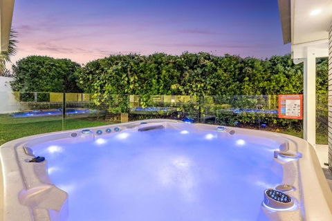 Salty Pause At Bondi House - With Spa And Pet Friendly! - Accommodation Broome 0