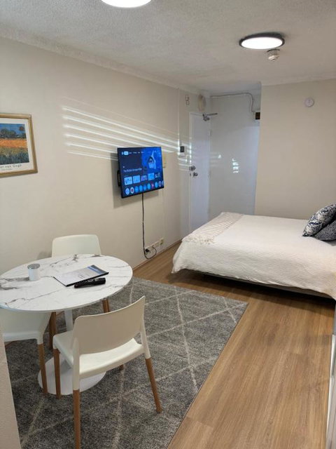 Sam The Central Studio - Accommodation Broome 1