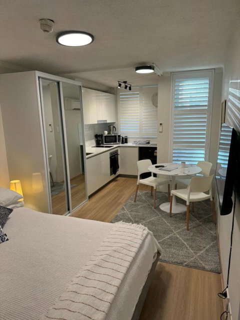 Sam The Central Studio - Accommodation Broome 0