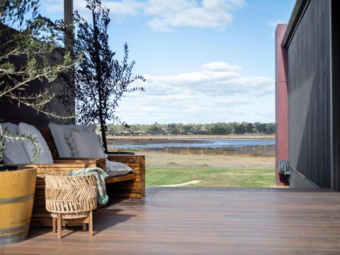 Samphire Chalet Peppermint - Accommodation Broome 2
