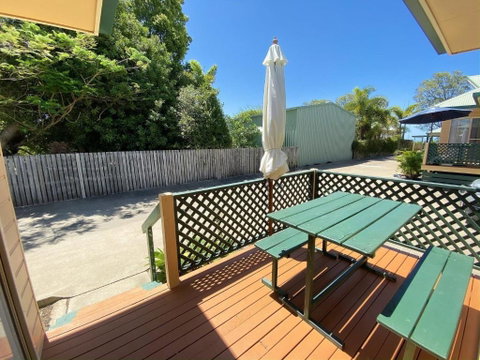 San Marco Villa 4 - Burrum Heads- Beachfront- 2BR - Pool- Aircon - Accommodation Broome 1
