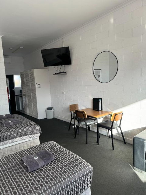 San Remo Hotel Motel - Accommodation Broome 3