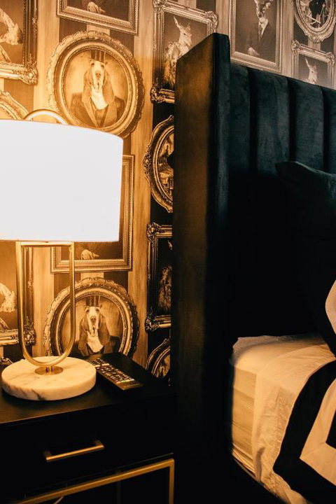 Rooms Of Renown - The Panaretto Parlour - Accommodation Broome 2