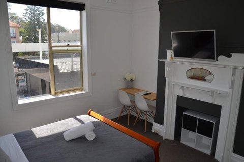 Sandy Bottoms Guesthouse - Accommodation Broome 0