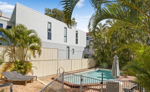 Sanderling Miami - Hosted By Burleigh Letting - Accommodation Broome 1