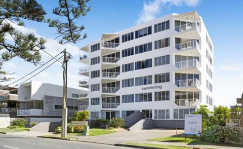Sanderling Miami - Hosted By Burleigh Letting - Accommodation Broome 0