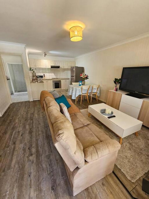 Sandringham Tranquil Retreat - Accommodation Broome 0