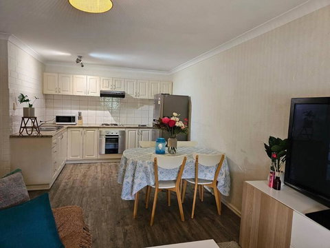 Sandringham Tranquil Retreat - Accommodation Broome 1