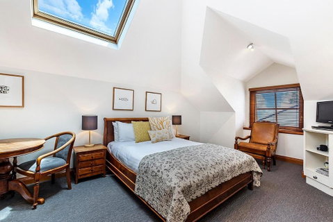 Sandstone Suites - In The Heart Of Port Fairy - Accommodation Broome 2
