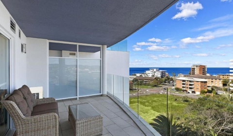 Sandy Cove Apartment The Entrance 48b - Accommodation Broome 0