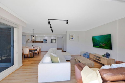 Sandy Cove Apartment The Entrance 8 - Accommodation Broome 2