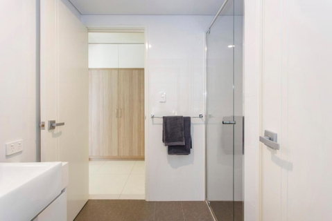 Stirling Apartment 1- Modern Central Apartment - Accommodation Broome 1