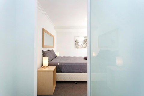 Stirling Apartment 1- Modern Central Apartment - Accommodation Broome 0