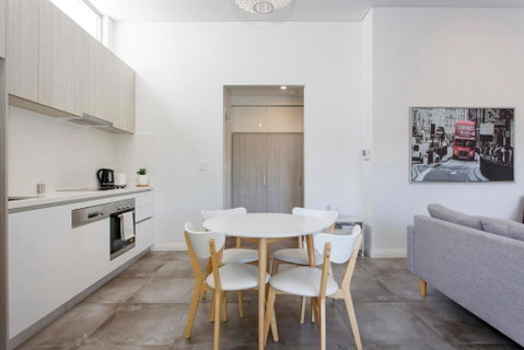 Stirling Apartment 3- Modern Central Apartment - Accommodation Broome 2