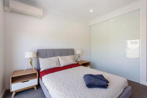 Stirling Apartment 3- Modern Central Apartment - Accommodation Broome 3