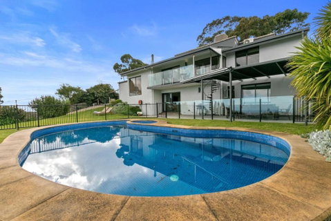 Sunset Estate In Mount Osmond - Accommodation Broome 3