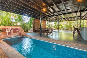 Sunset Oasis with Accommodation Broome