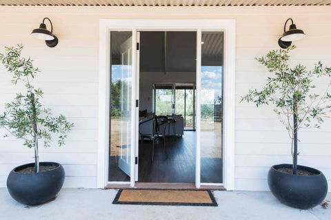 The Bungalow Cottage - Accommodation Broome 1