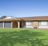 Beachway - beach access at end of street - Accommodation Broome