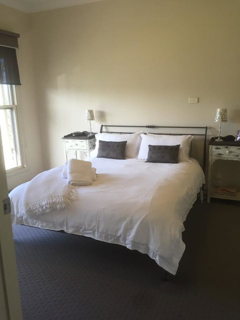 Bennett House Horsham - Accommodation Broome 0
