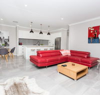 Best Central Wagga Townhouse - Accommodation Broome