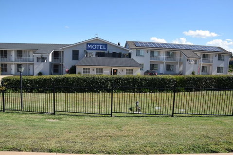 Best Western Coachmans Inn Motel - Accommodation Broome 0