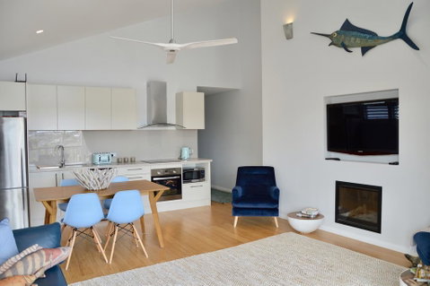 Between Two Beaches - Accommodation Broome 0