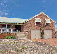 Birubi Beach House' 14 Campbell Avenue - fantastic house and close to the surf beach - Accommodation Broome