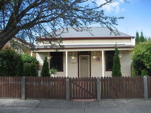 Bloomsbury Cottage - Accommodation Broome 2