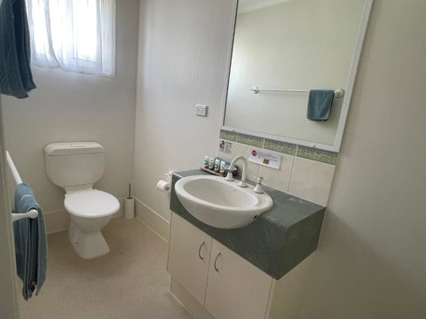 Warrego Motel - Accommodation Broome 1