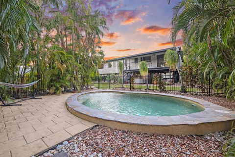 A Tropical Pool Paradise In Rapid Creek - Accommodation Broome 3