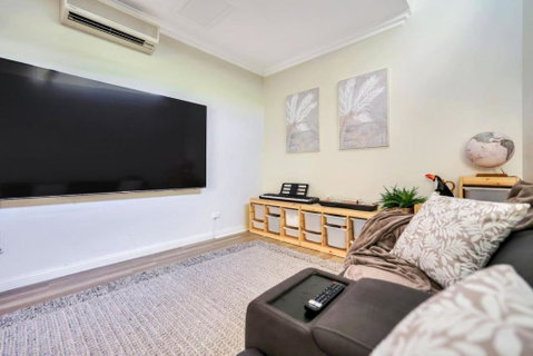 You Will Never Want To Leave - Accommodation Broome 3