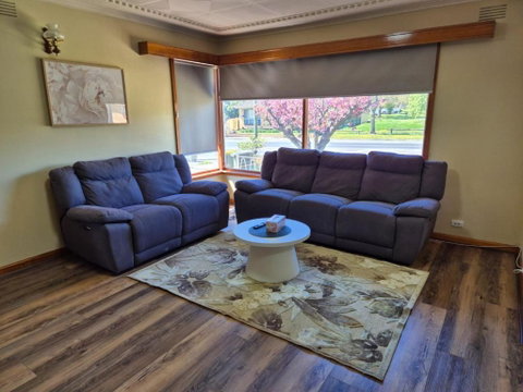 Your Cozy Home Away From Home - Accommodation Broome 2
