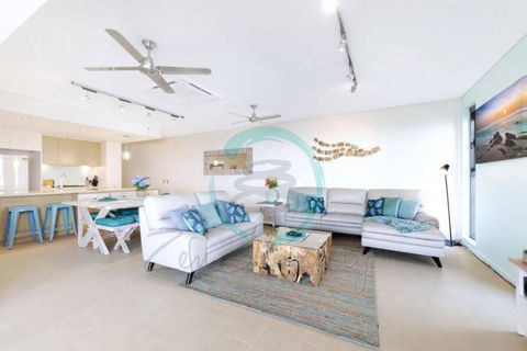ZEN POINT PENTHOUSE 3-BR Executive W/front Retreat - Accommodation Broome 3