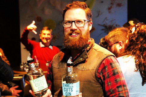 Tamar Valley Wine And Gin Tour With Lunch - Accommodation Broome 3