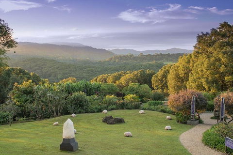 Byron Bay And Beyond Tour Including Cape Bryon Lighthouse Crystal Castle And Bangalow - Accommodation Broome 5